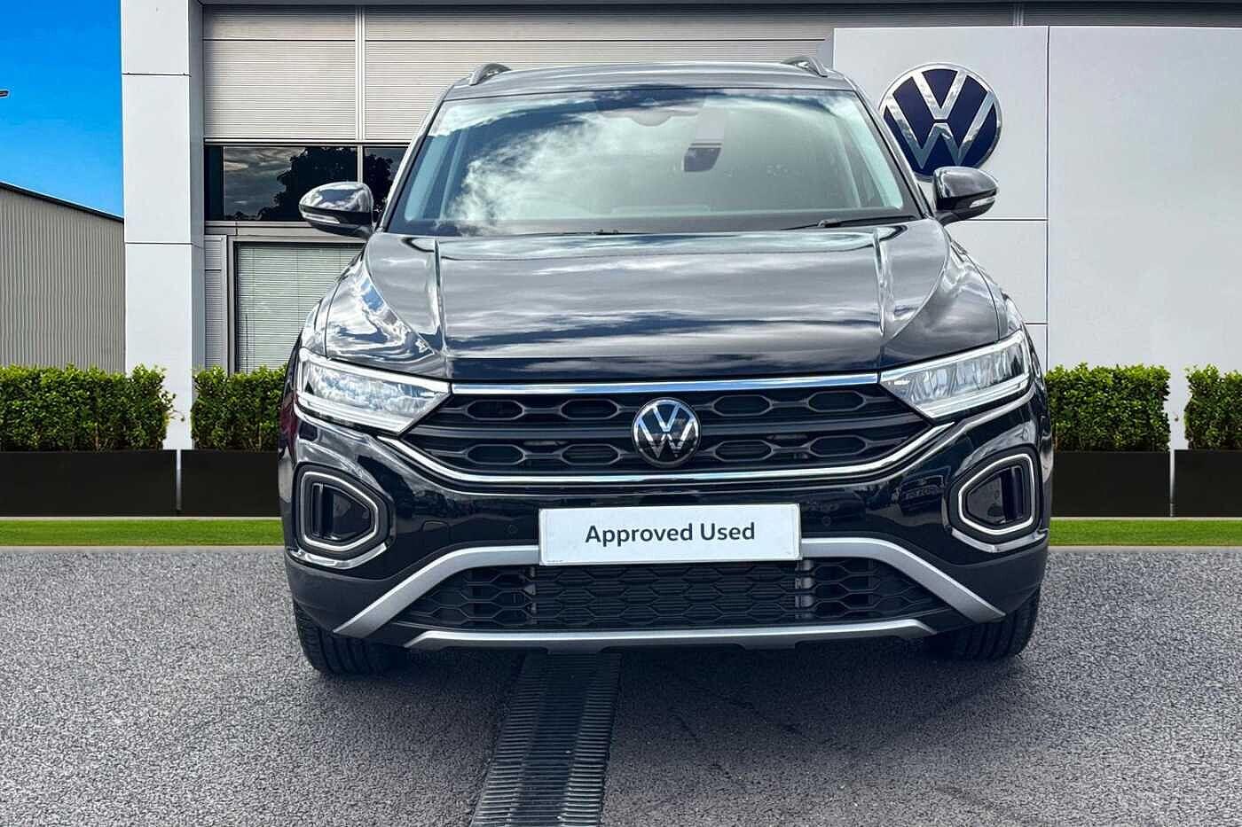 Used Volkswagen T-Roc 2025 for sale - 76346586: Photo 9