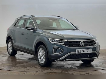 Used Volkswagen T-Roc 2024 for sale - 76330820: Photo