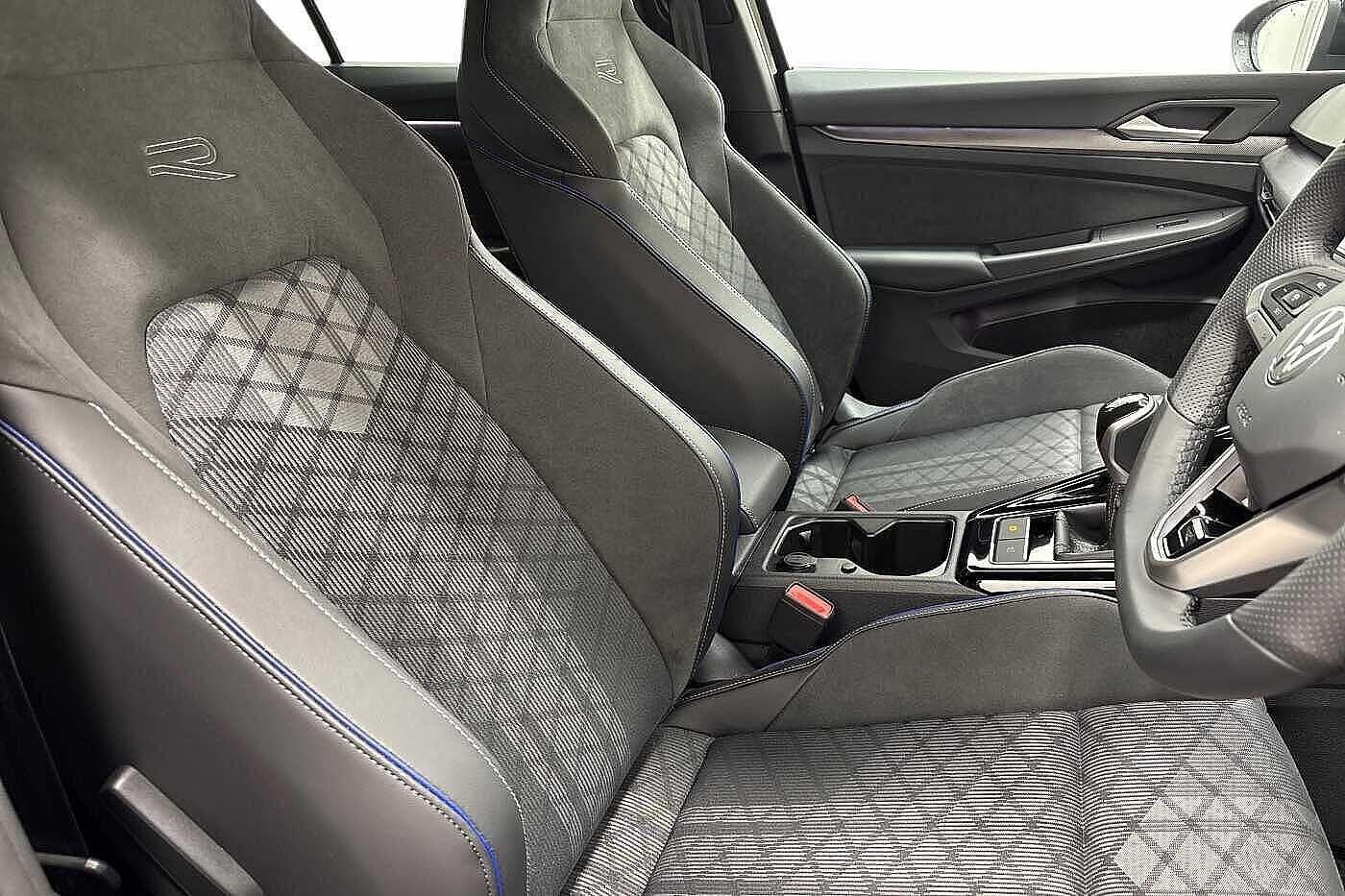 Used Volkswagen Golf 2025 for sale - 76665164: Photo 10