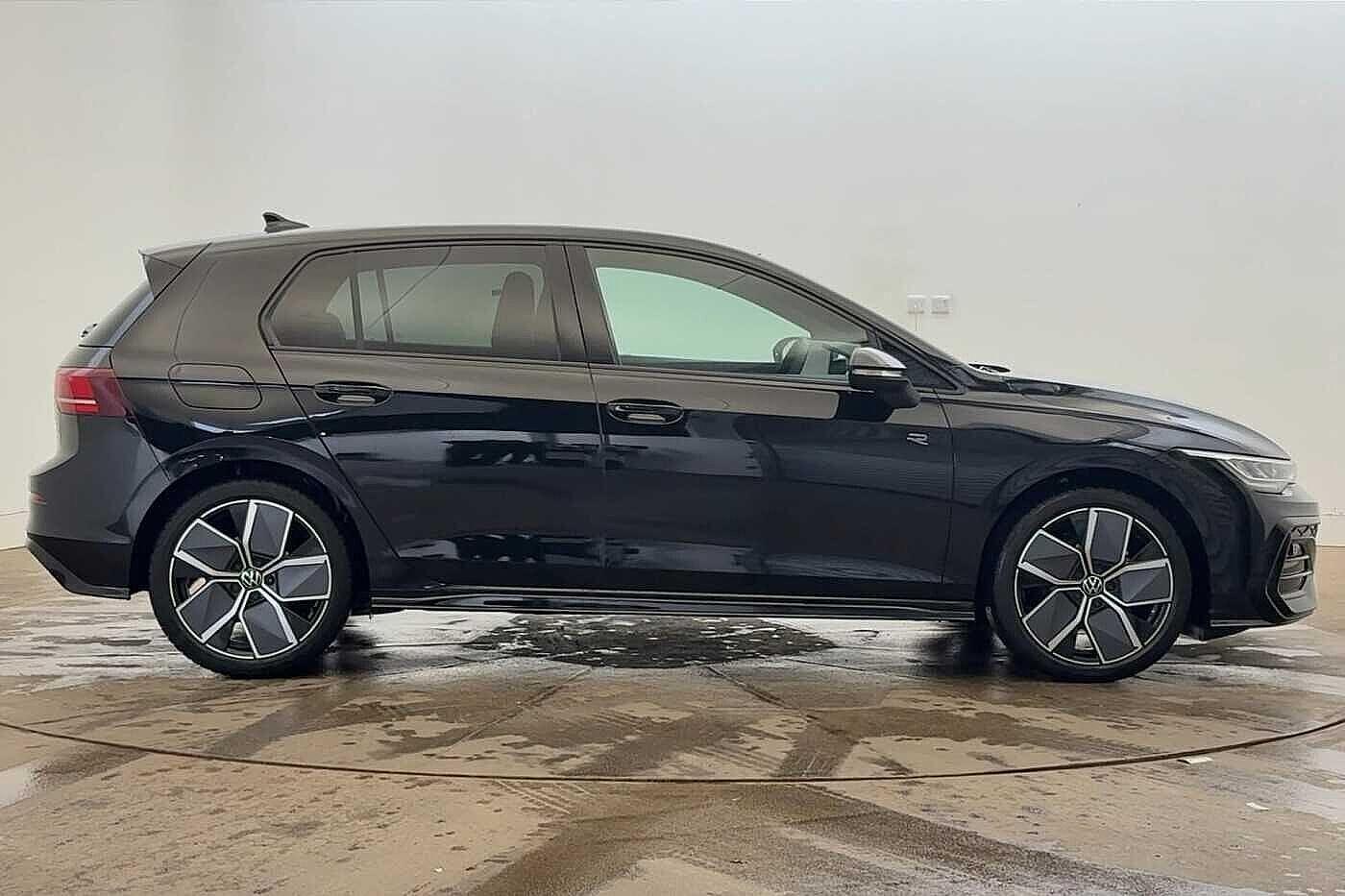 Used Volkswagen Golf 2025 for sale - 76665164: Photo 4