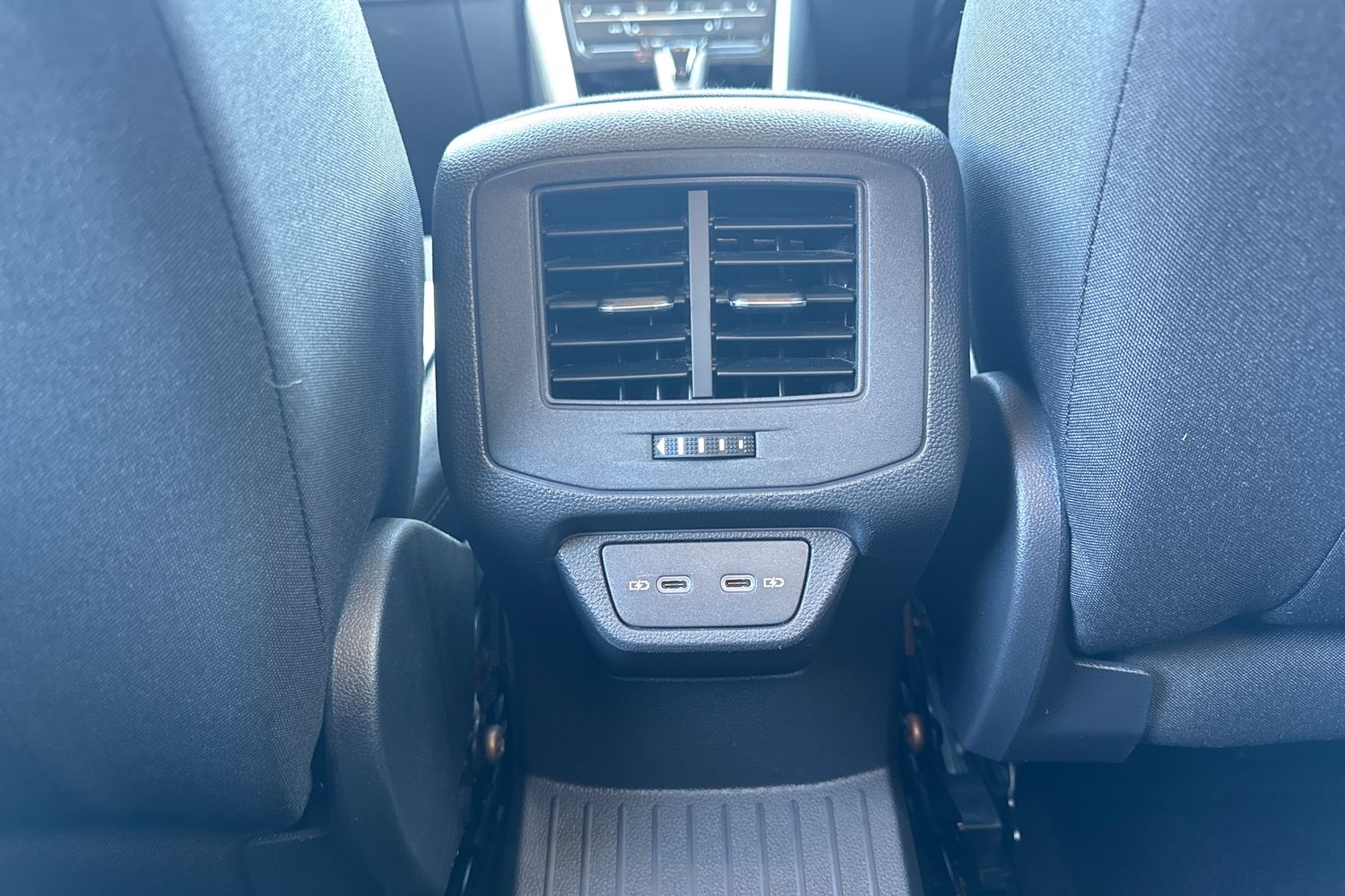 Used Volkswagen T-Roc 2025 for sale - 77233265: Photo 27