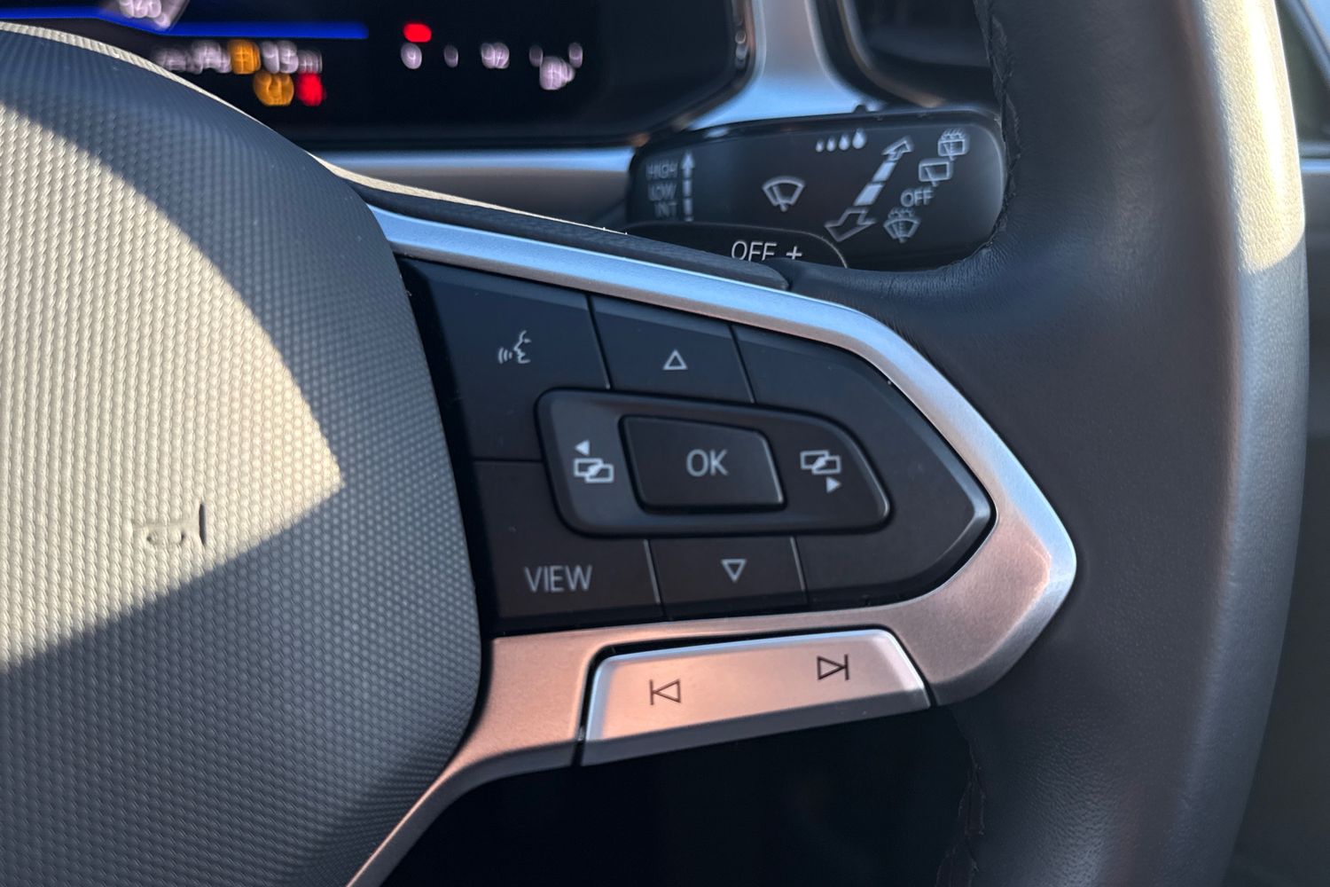 Used Volkswagen T-Roc 2025 for sale - 77233265: Photo 30