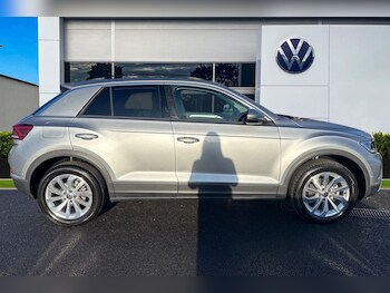 Used Volkswagen T-Roc 2025 for sale - 77233265: Photo