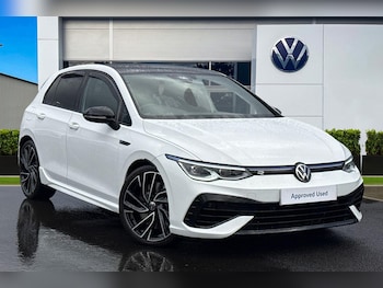 Used Volkswagen Golf 2024 for sale - 77577623: Photo