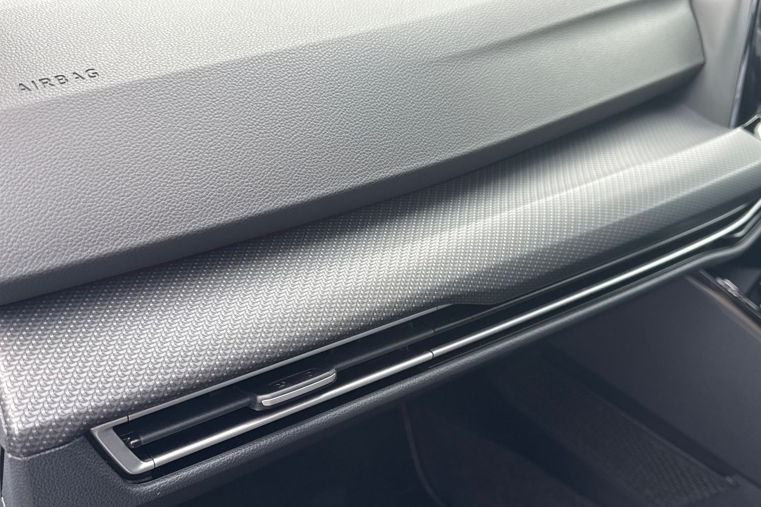 Used Volkswagen Golf 2024 for sale - 77577623: Photo 30