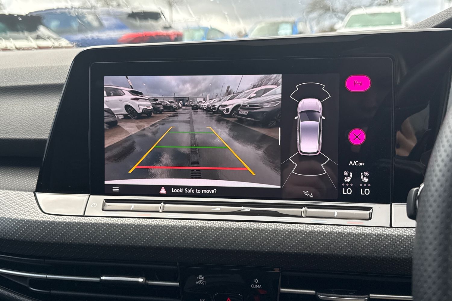 Used Volkswagen Golf 2024 for sale - 77577623: Photo 42