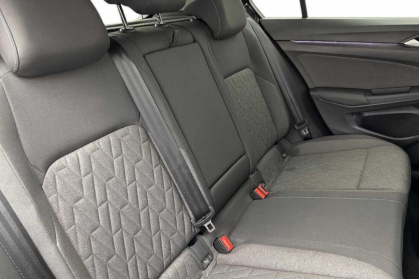 Used Volkswagen Golf 2024 for sale - 77820307: Photo 9