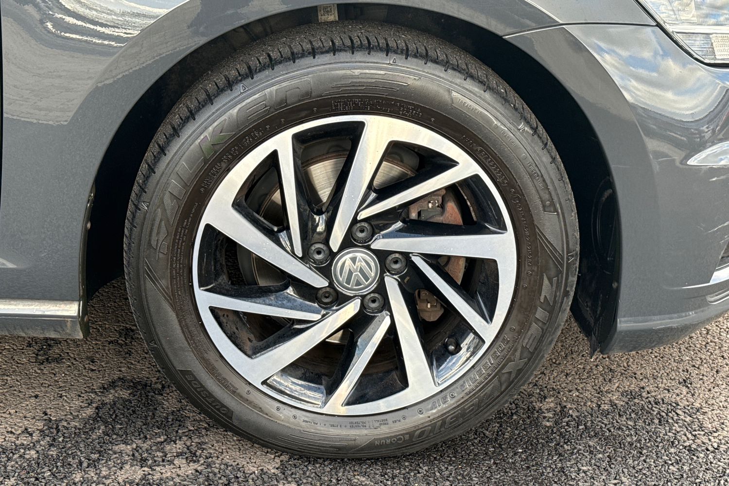 Used Volkswagen Golf 2019 for sale - 76401683: Photo 10