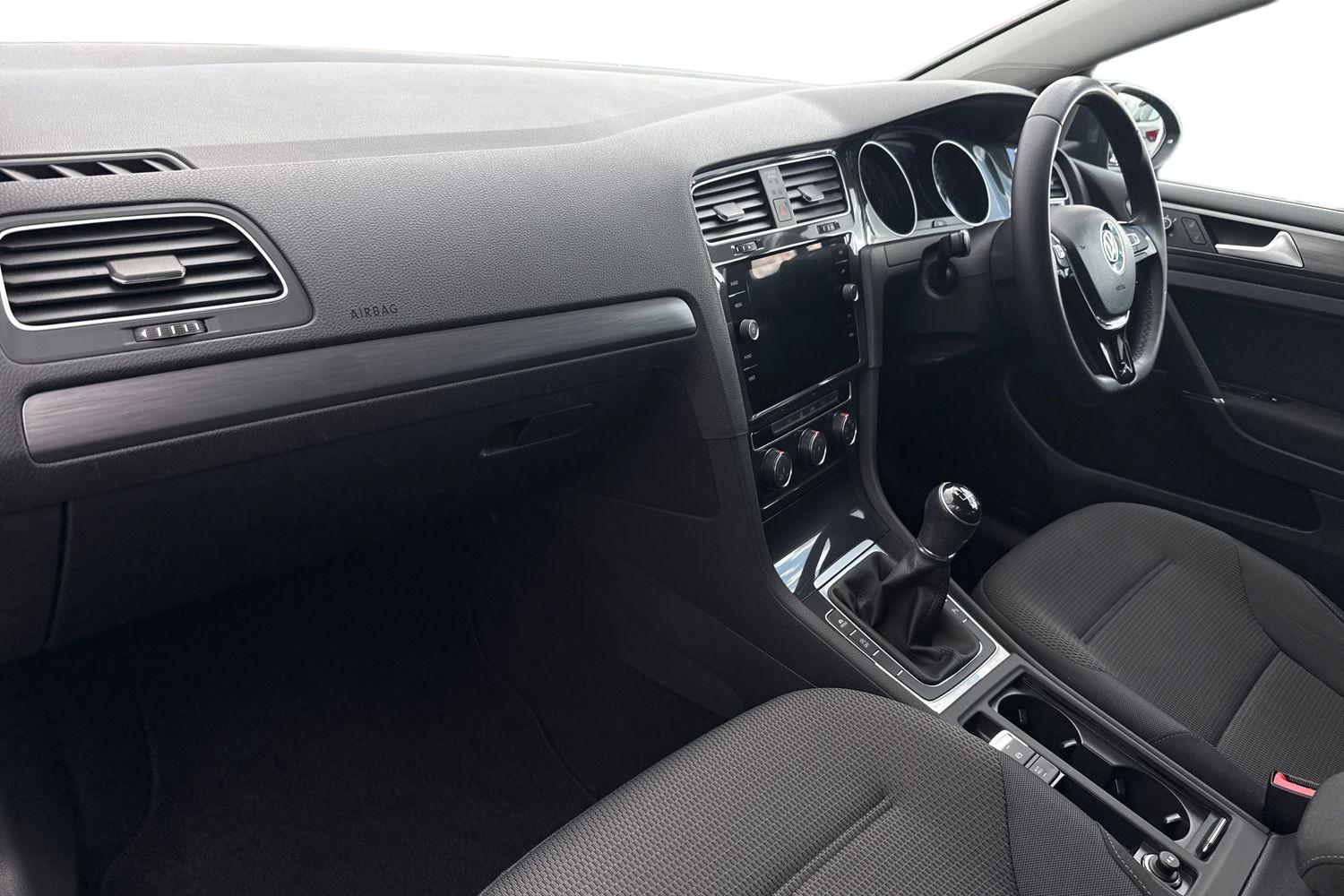 Used Volkswagen Golf 2019 for sale - 76401683: Photo 15