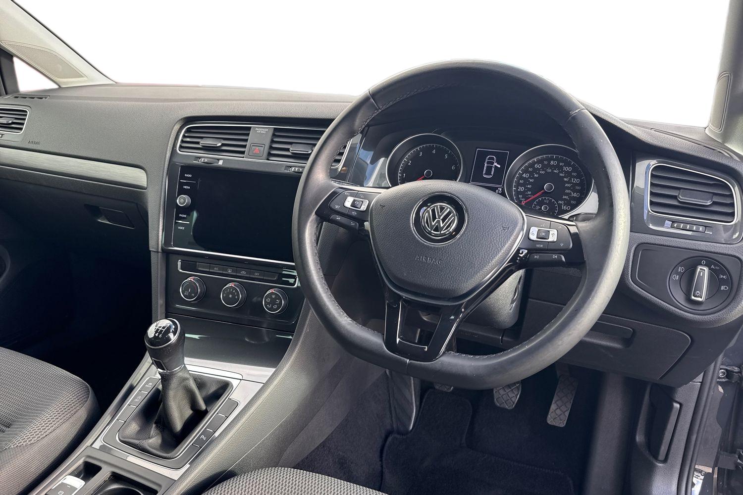 Used Volkswagen Golf 2019 for sale - 76401683: Photo 18