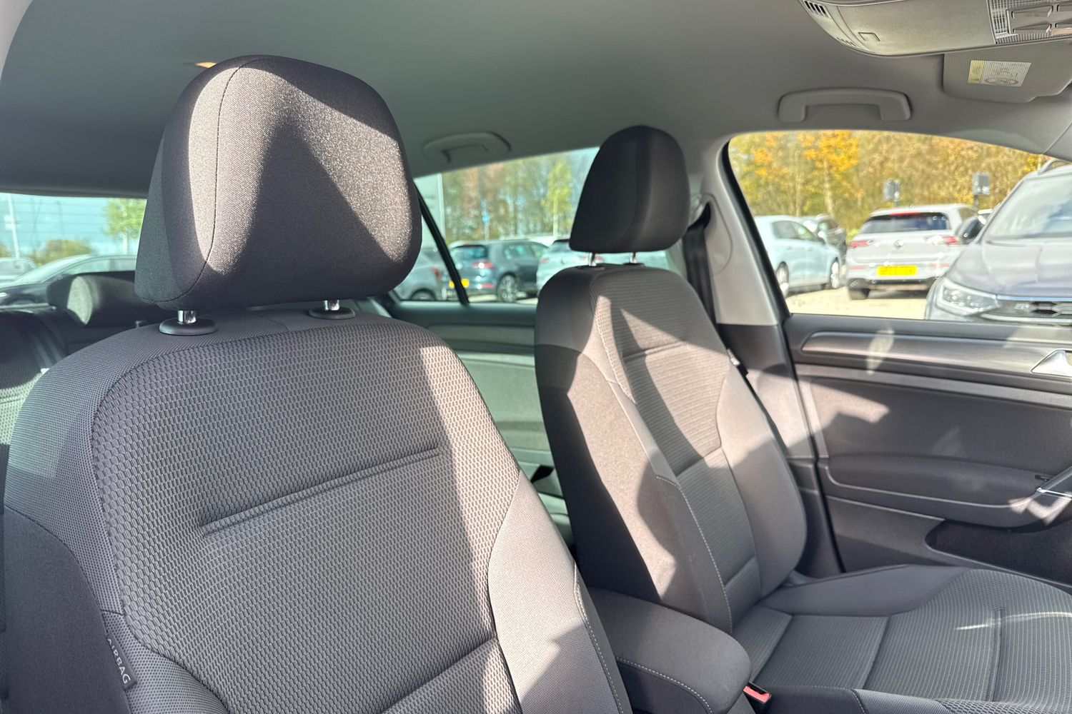 Used Volkswagen Golf 2019 for sale - 76401683: Photo 24