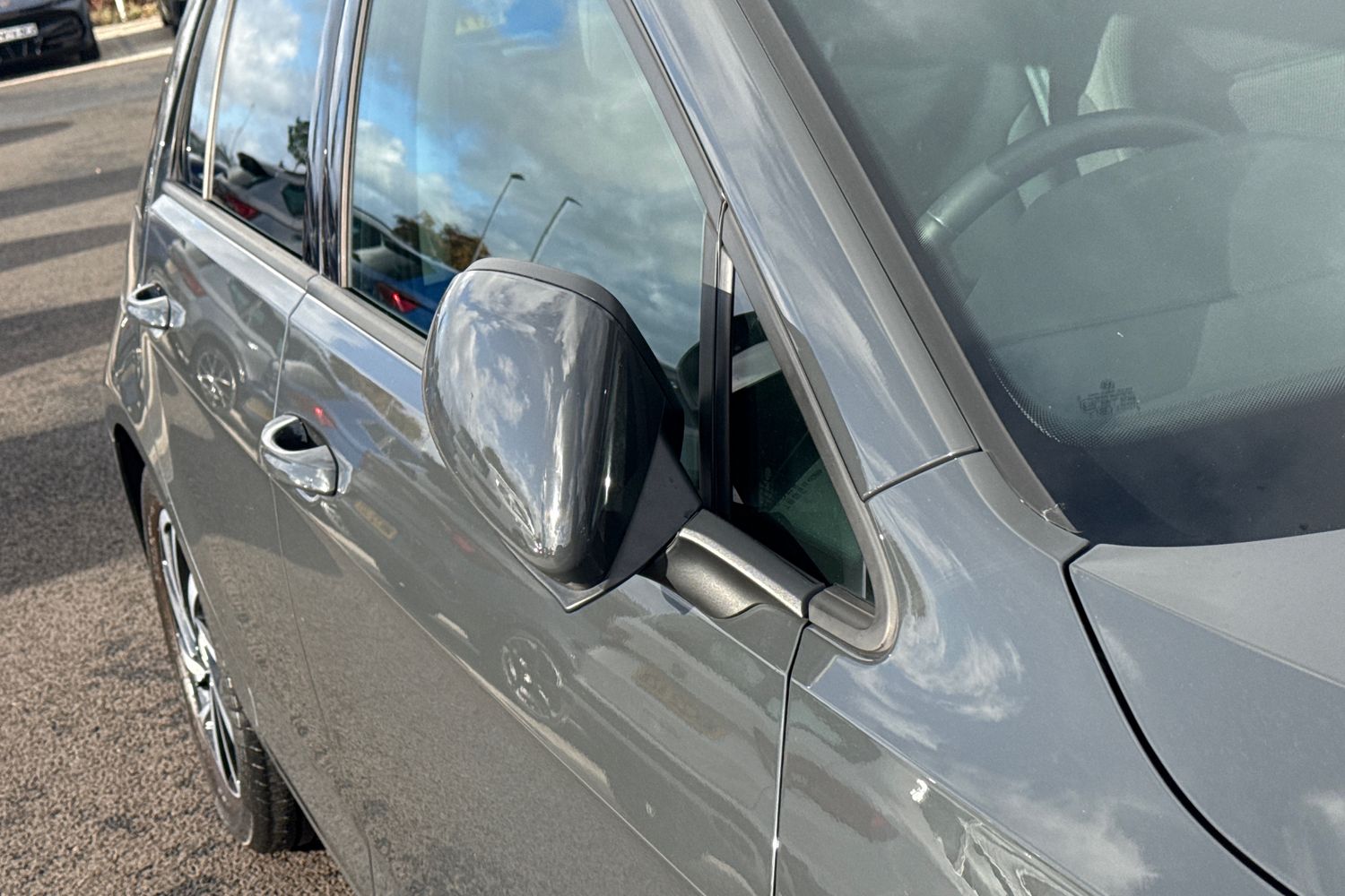 Used Volkswagen Golf 2019 for sale - 76401683: Photo 31