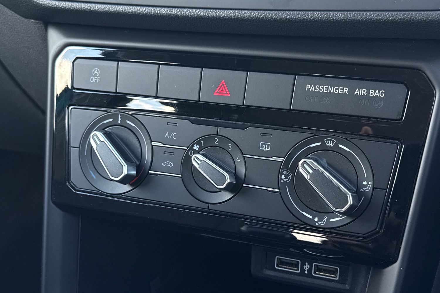 Used Volkswagen T-Cross 2019 for sale - 76069734: Photo 22