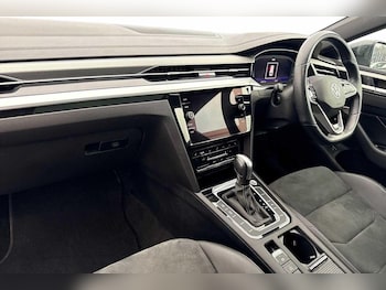 Used Volkswagen Arteon 2022 for sale - 77564065: Photo