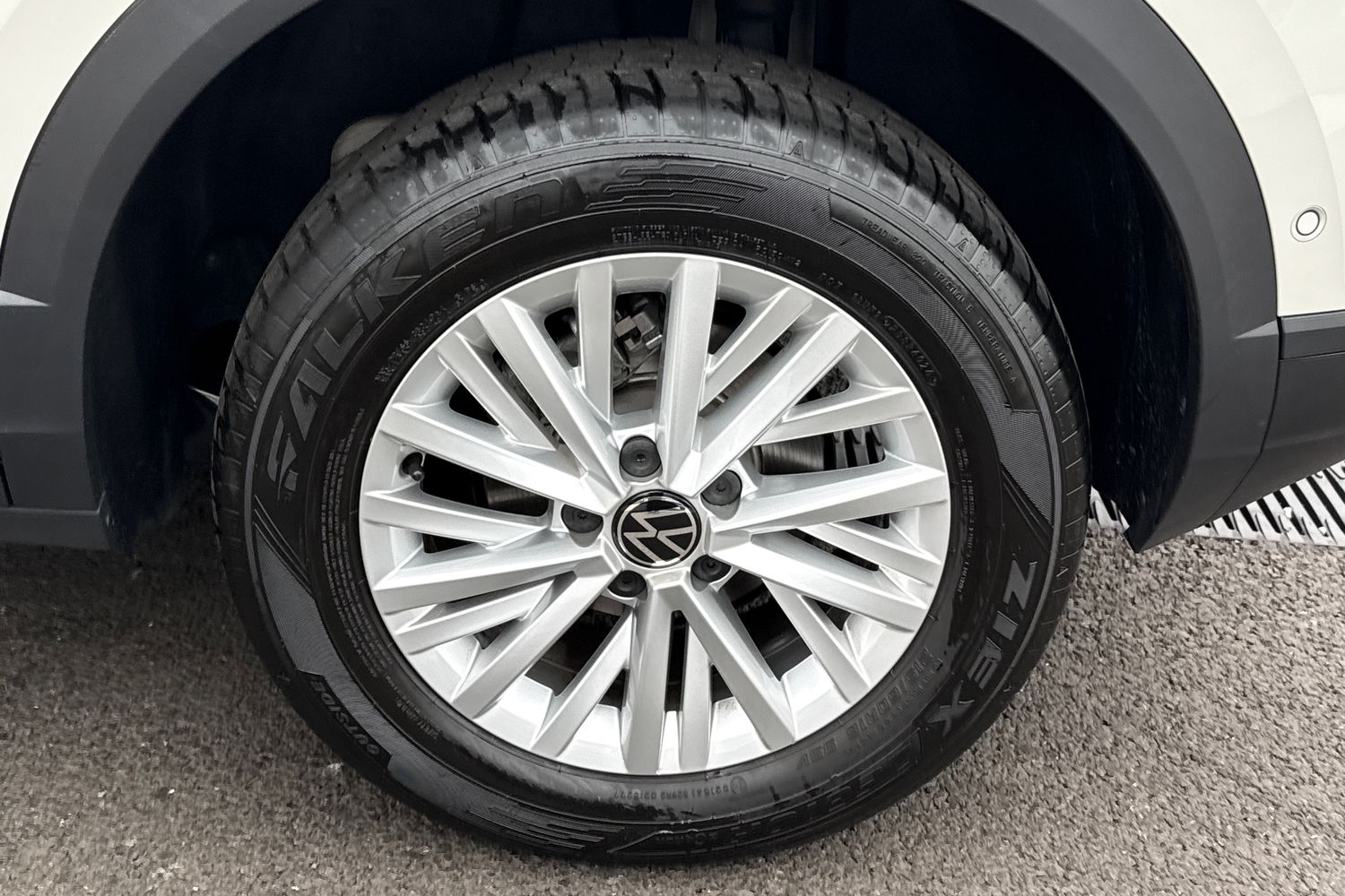 Used Volkswagen T-Roc 2025 for sale - 76197763: Photo 10
