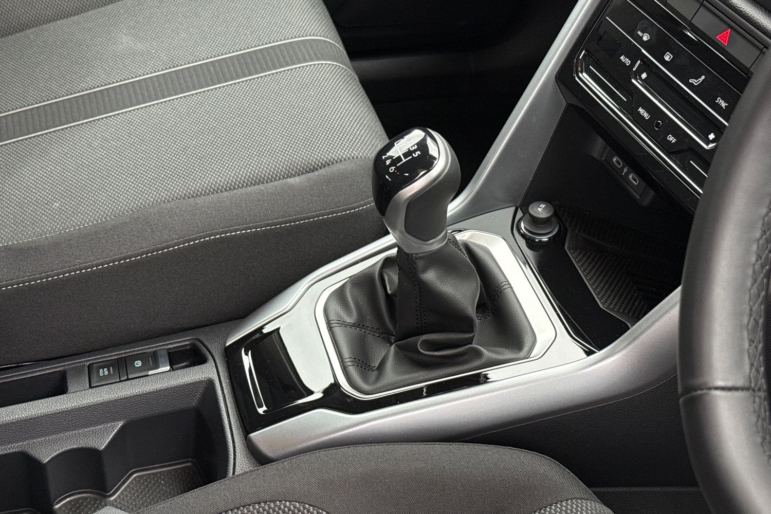 Used Volkswagen T-Roc 2025 for sale - 76197763: Photo 22