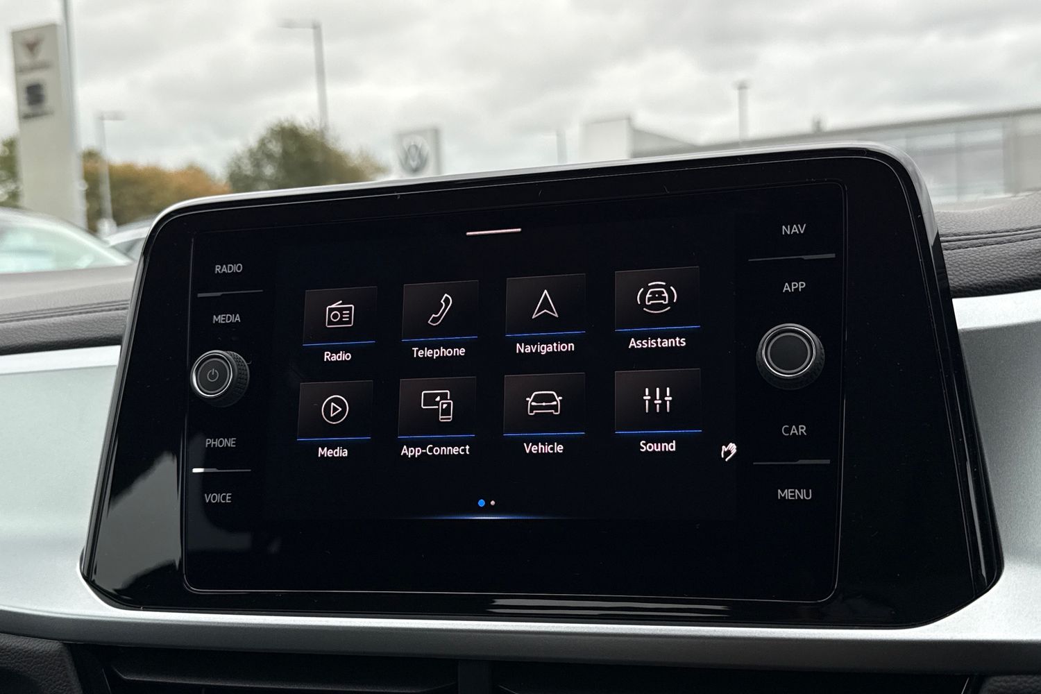 Used Volkswagen T-Roc 2025 for sale - 76197763: Photo 40