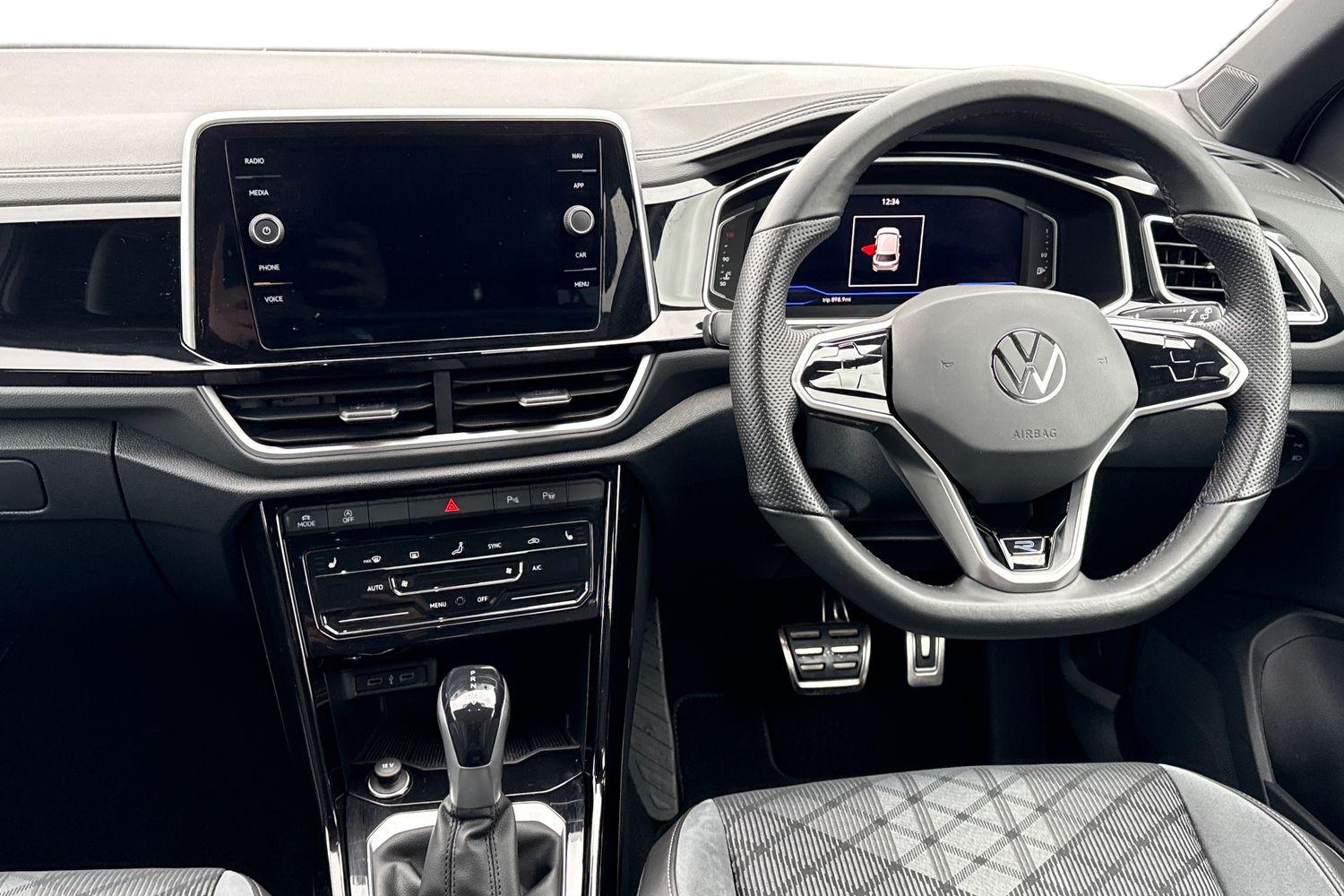 Used Volkswagen T-Roc 2023 for sale - 77500750: Photo 13