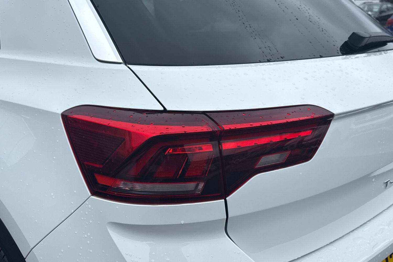 Used Volkswagen T-Roc 2023 for sale - 77500750: Photo 16