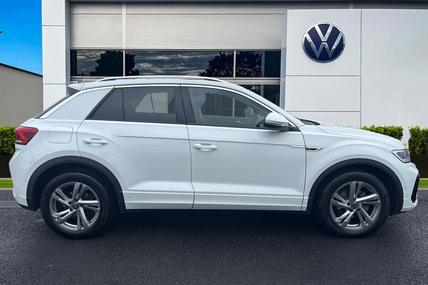 Used Volkswagen T-Roc 2023 for sale - 77500750: Photo 3