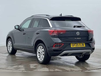 Used Volkswagen T-Roc 2025 for sale - 77334271: Photo