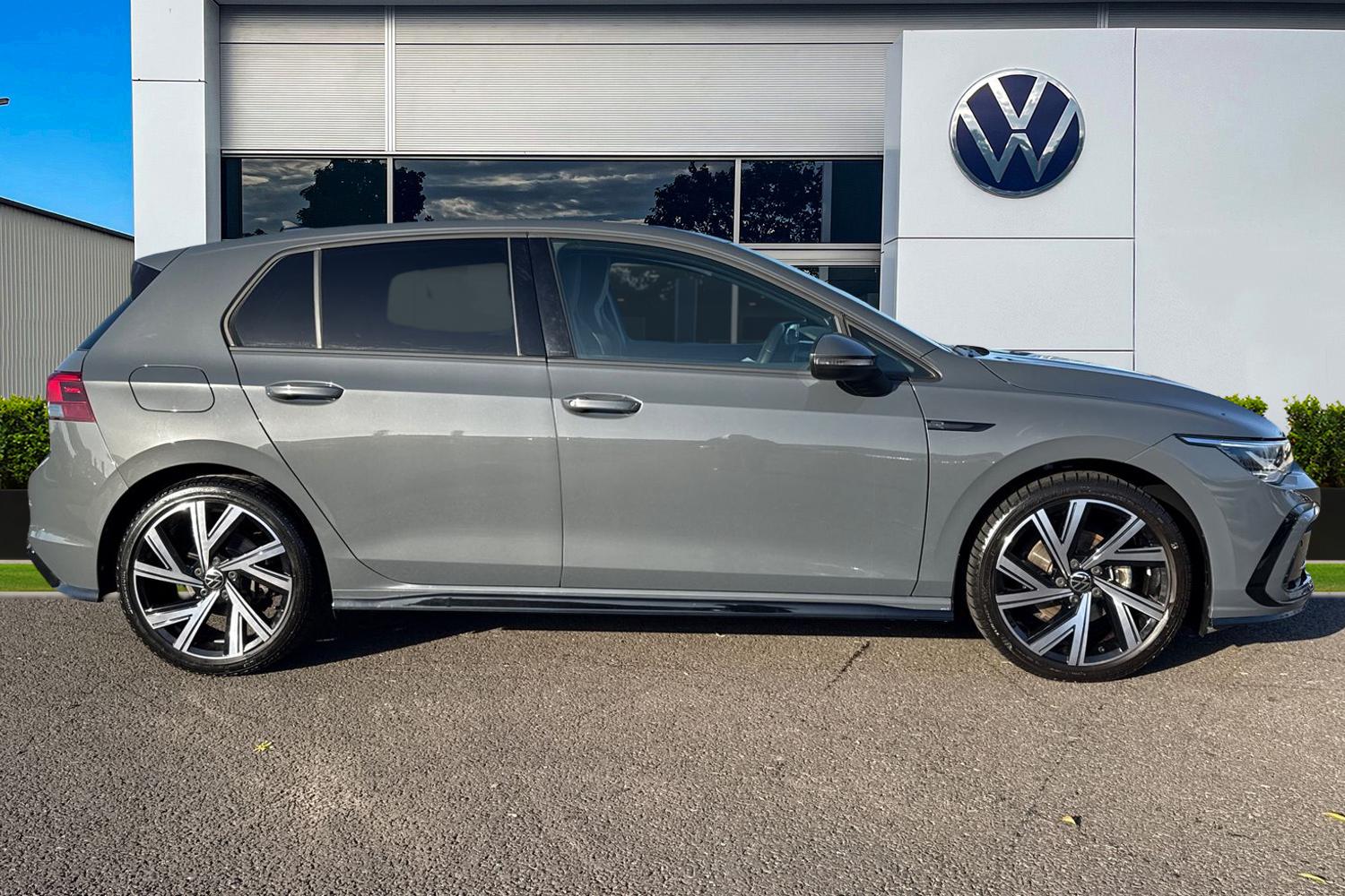 Used Volkswagen Golf 2024 for sale - 76604122: Photo 3