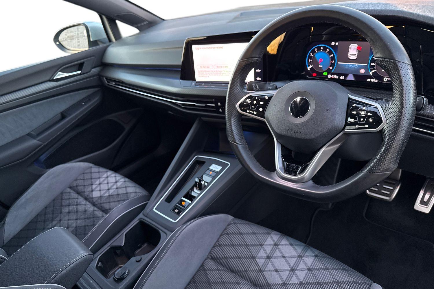 Used Volkswagen Golf 2020 for sale - 76636908: Photo 14