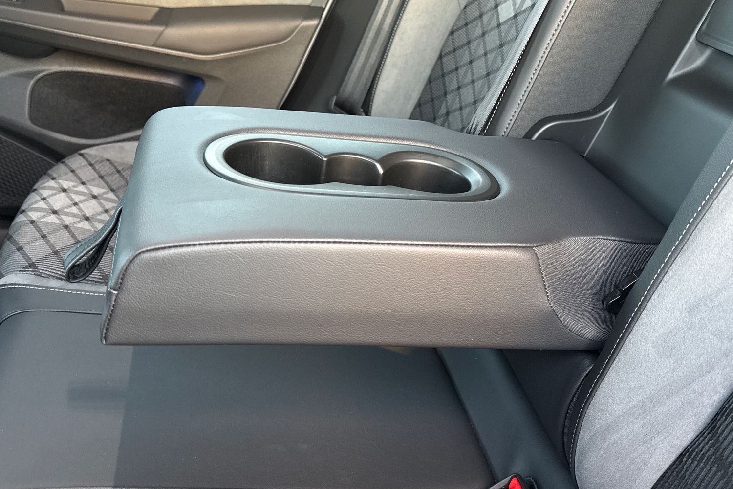 Used Volkswagen Golf 2020 for sale - 76636908: Photo 29