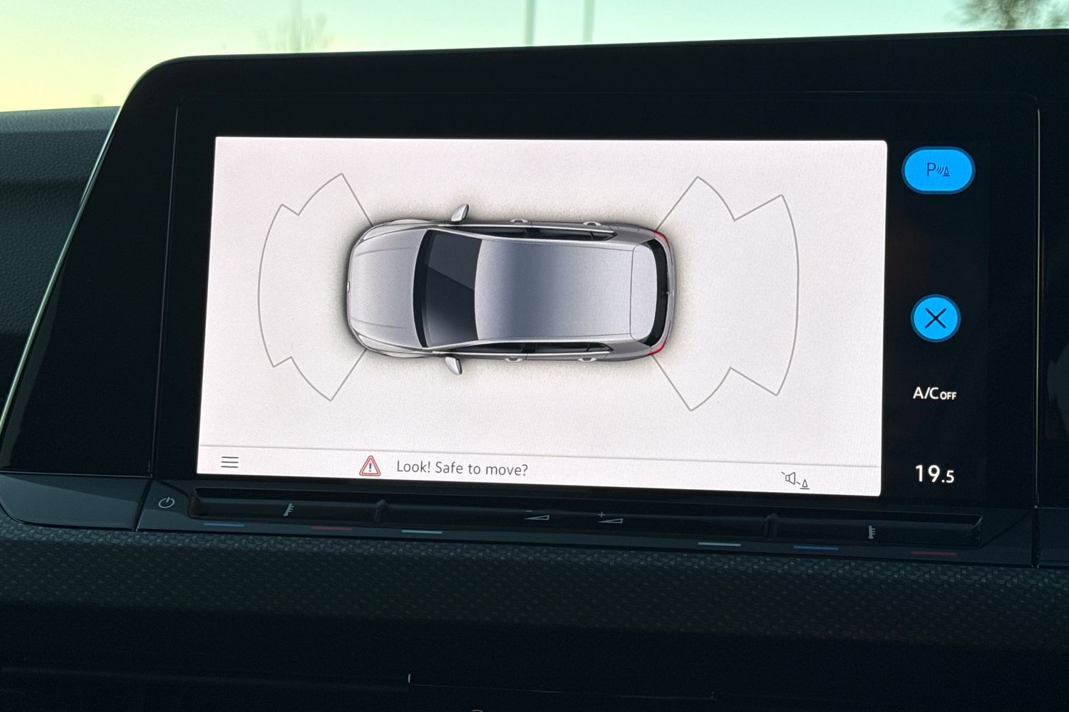 Used Volkswagen Golf 2020 for sale - 76636908: Photo 41