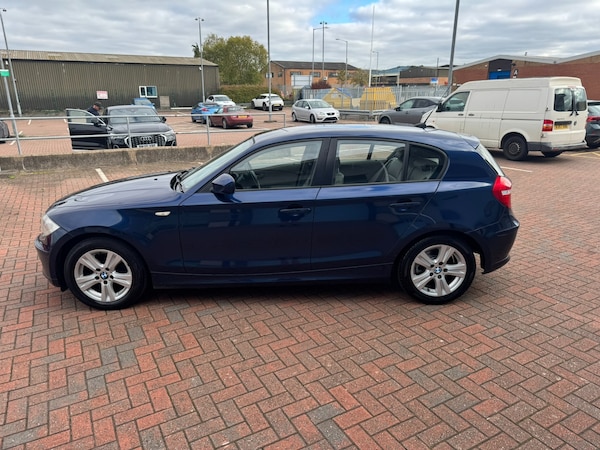 Used BMW 1 Series 2011 for sale - 76232828: Photo 2