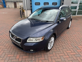 Used Volvo V50 2011 for sale - 76088482: Photo
