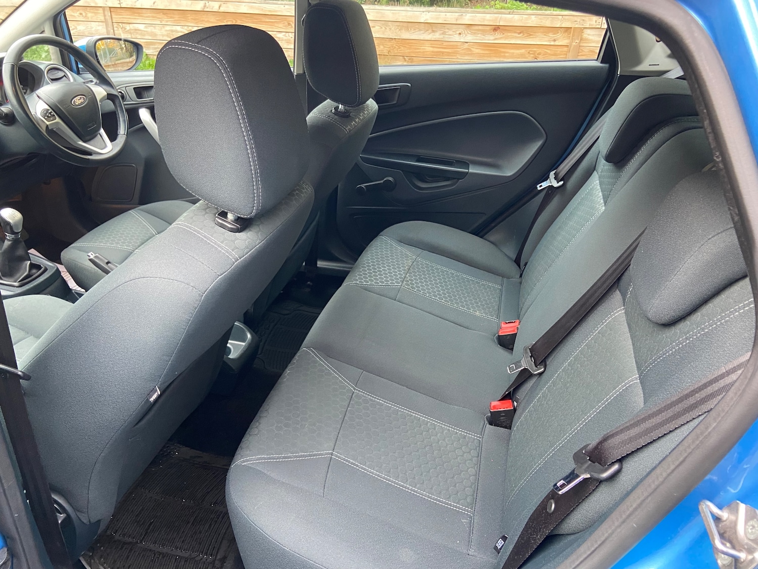 Used Ford Fiesta 2010 for sale - 76346868: Photo 8