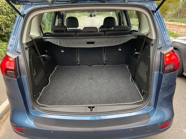 Used Vauxhall Zafira Tourer 2013 for sale - 76311665: Photo 10