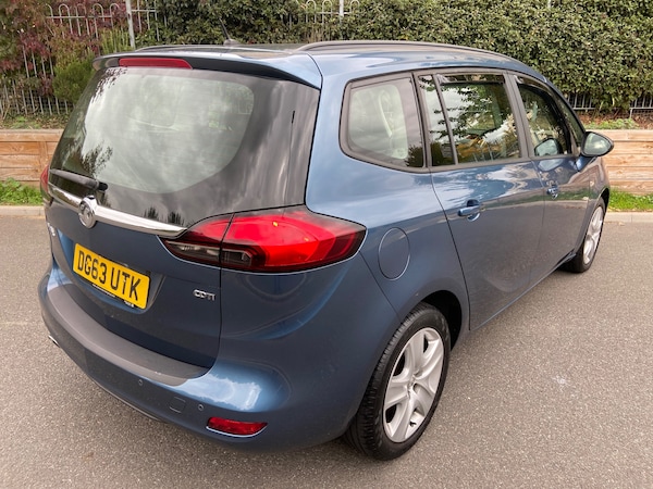 Used Vauxhall Zafira Tourer 2013 for sale - 76311665: Photo 4