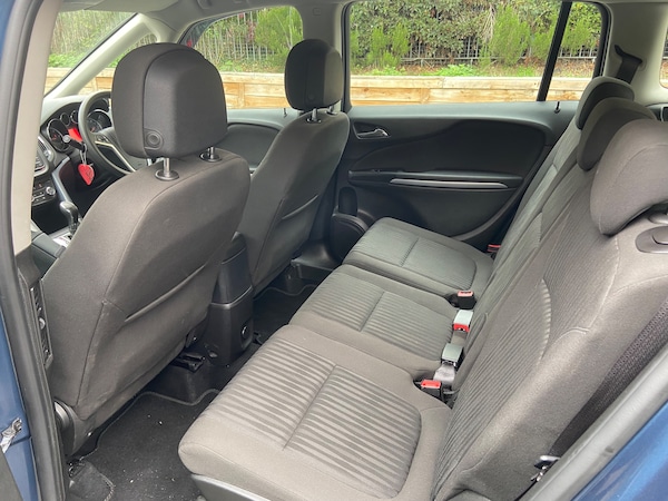Used Vauxhall Zafira Tourer 2013 for sale - 76311665: Photo 8