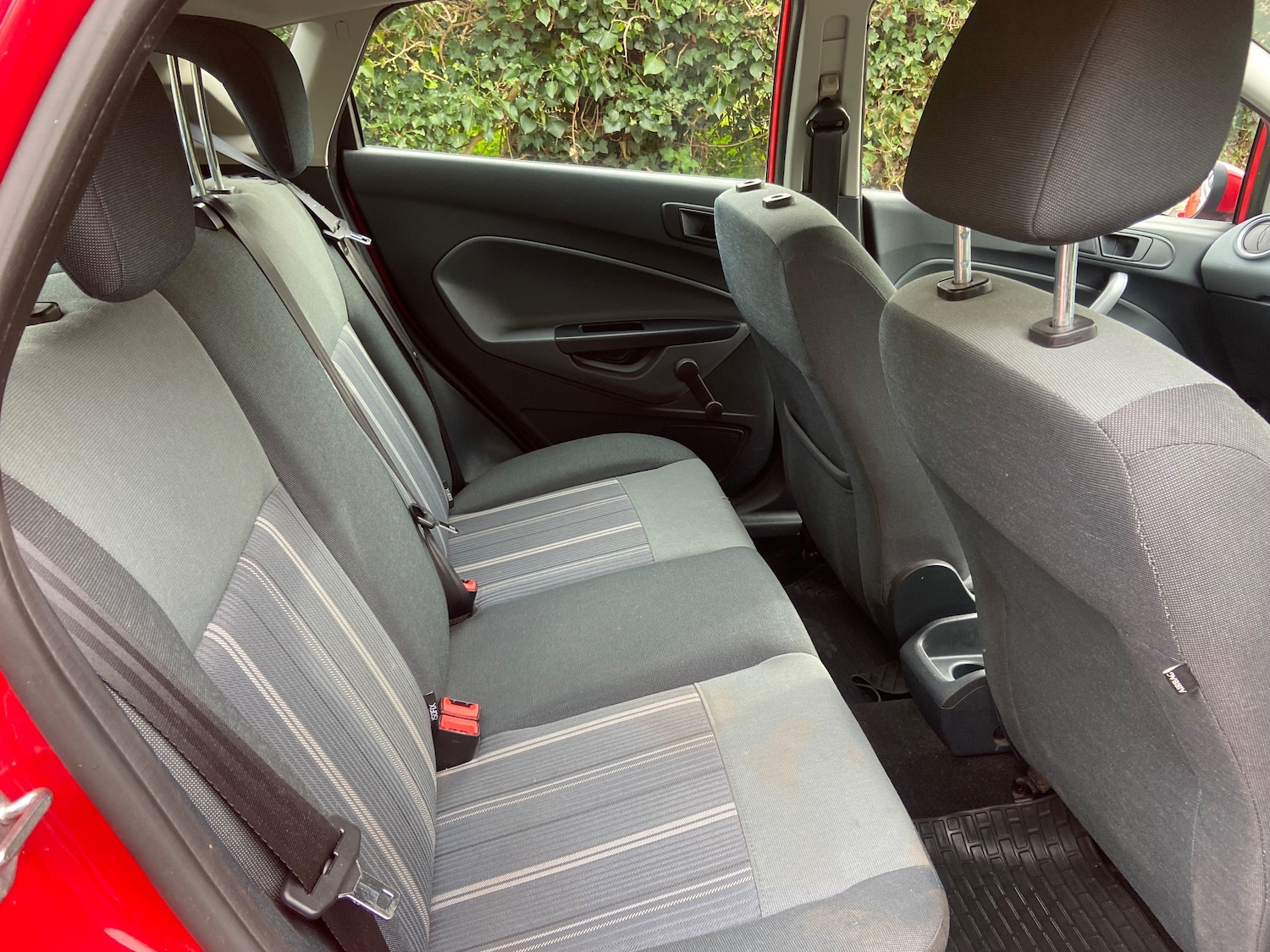 Used Ford Fiesta 2010 for sale - 78201527: Photo 10