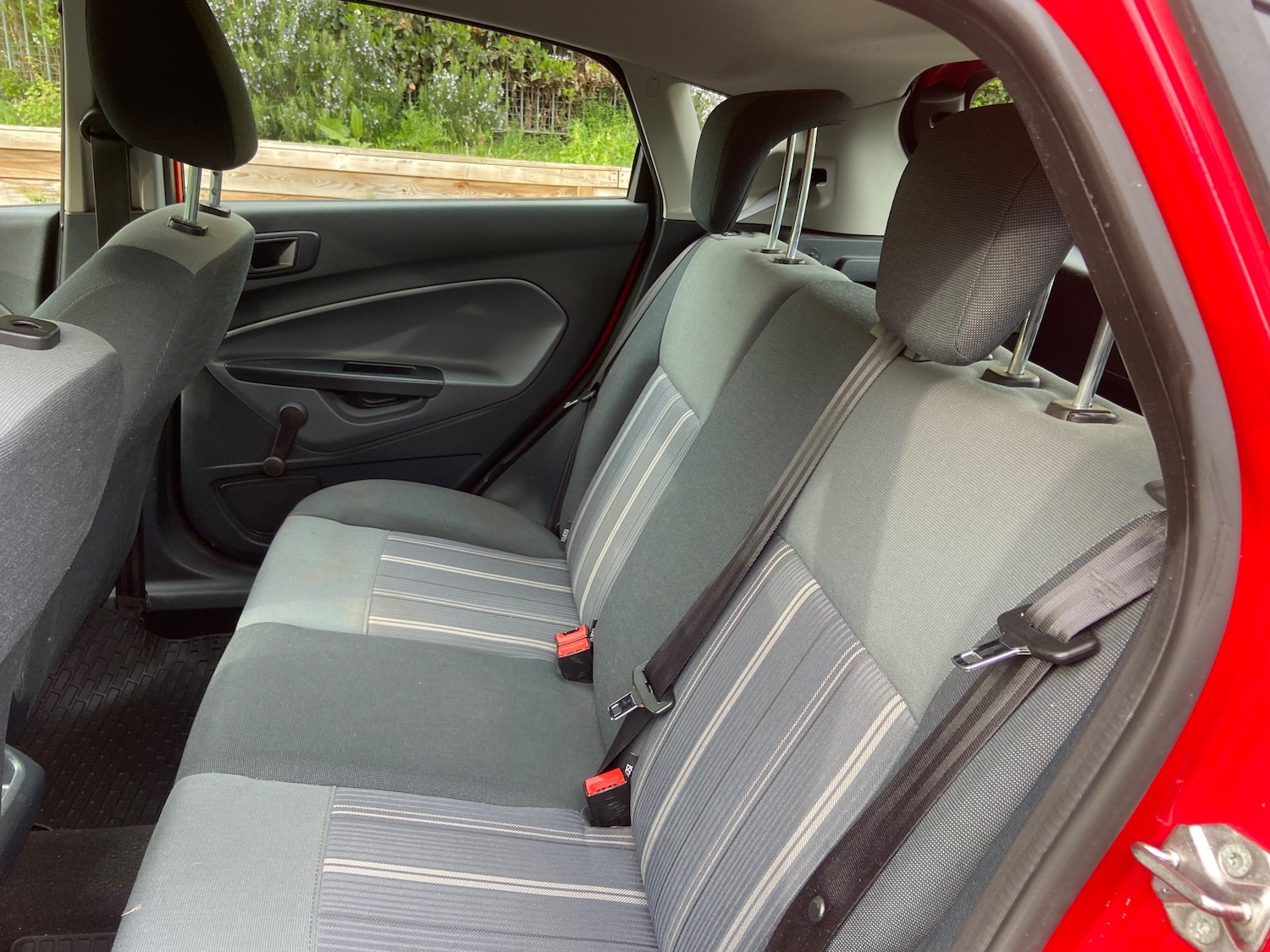 Used Ford Fiesta 2010 for sale - 78201527: Photo 9