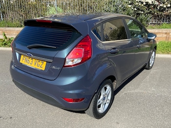 Used Ford Fiesta 2013 for sale - 77995218: Photo