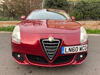 Used Alfa Romeo Giulietta 2010 for sale - 76480791: Photo