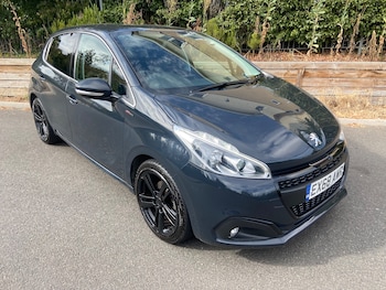 Used Peugeot 208 2018 for sale - 79463029: Photo