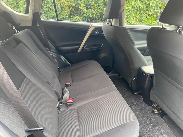 Used Toyota RAV4 2014 for sale - 76313814: Photo 10