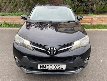 Used Toyota RAV4 2014 for sale - 76313814: Photo 2