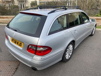 Used Mercedes-Benz E Class 2008 for sale - 77413989: Photo