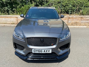 Used Jaguar F-Pace 2016 for sale - 78986883: Photo