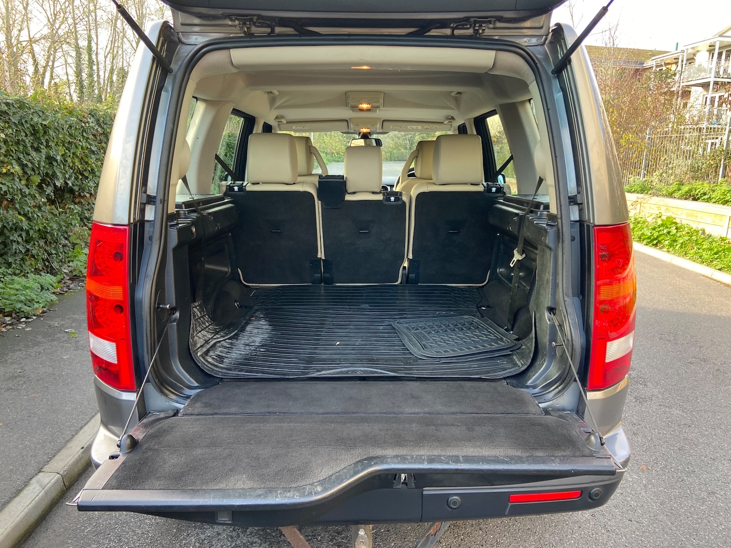 Used Land Rover Discovery 3 2009 for sale - 77139265: Photo 9