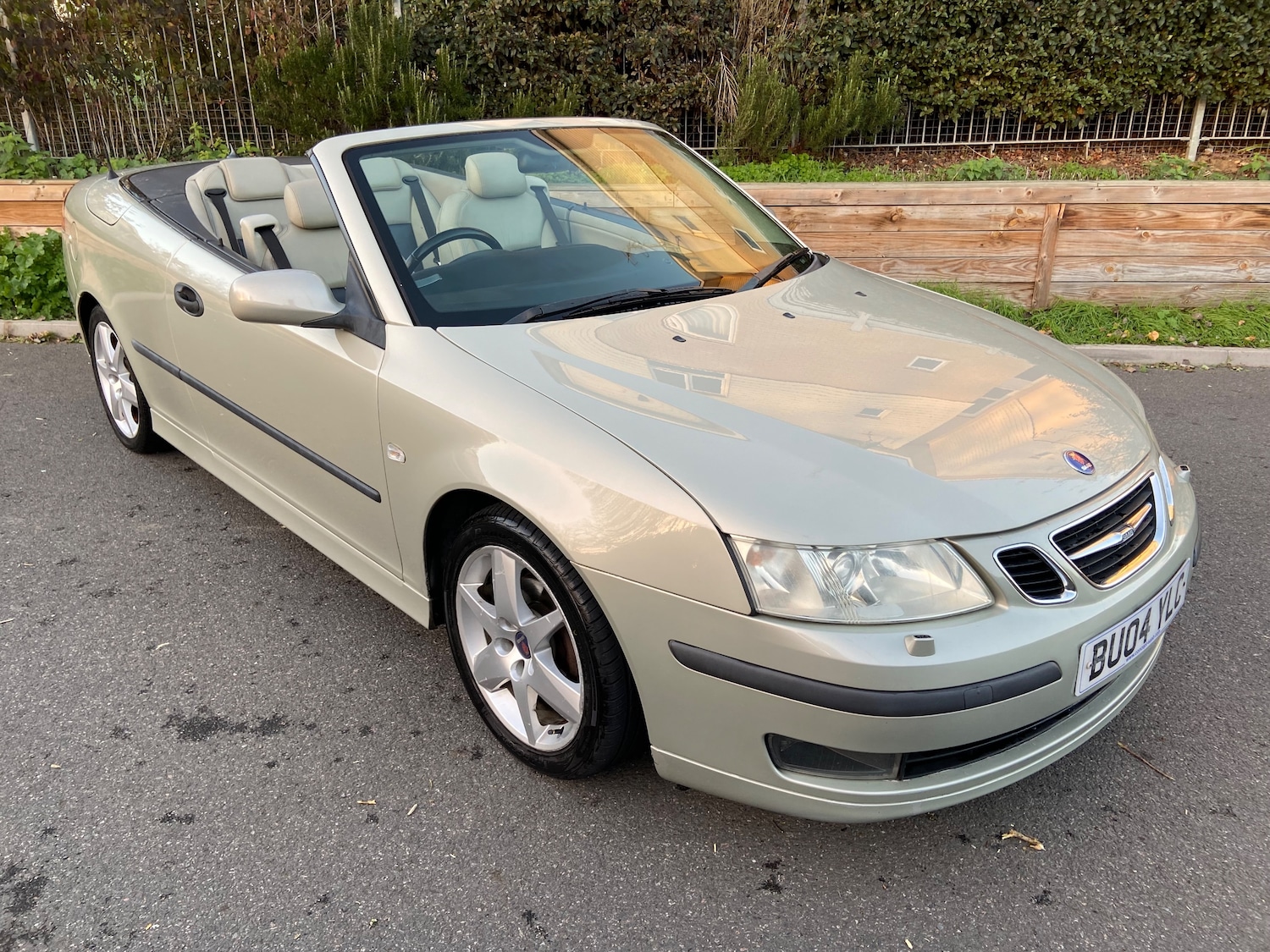 Used Saab 9-3 2004 for sale - 76611776: Photo 3