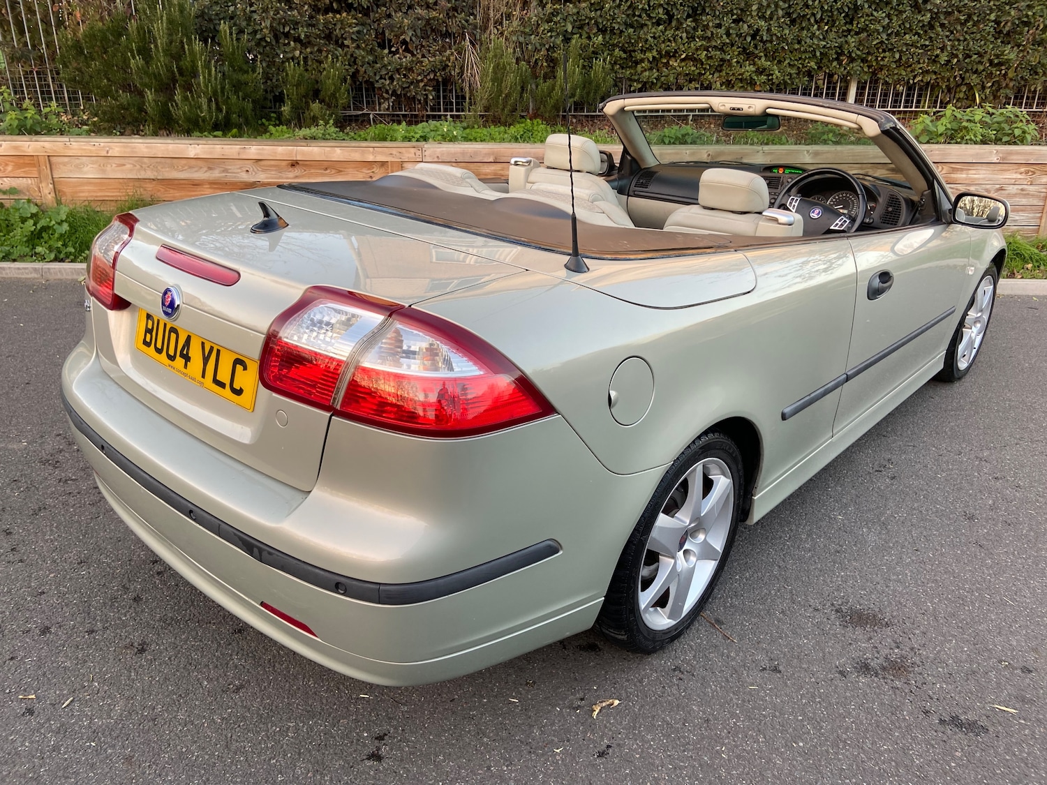 Used Saab 9-3 2004 for sale - 76611776: Photo 4