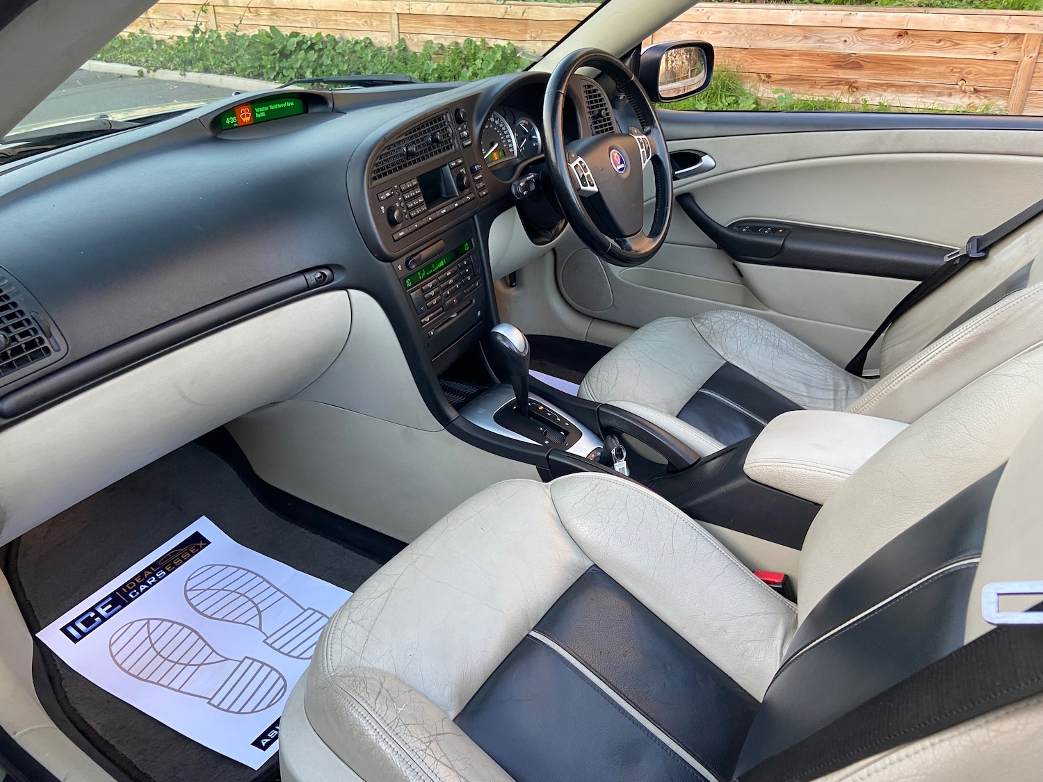 Used Saab 9-3 2004 for sale - 76611776: Photo 8