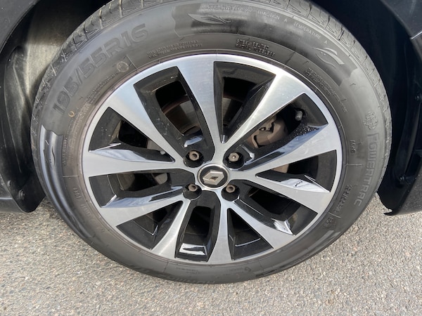Used Renault Clio 2019 for sale - 76292867: Photo 15