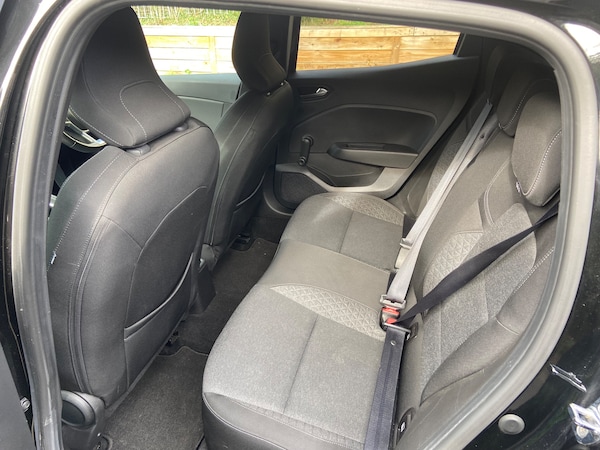 Used Renault Clio 2019 for sale - 76292867: Photo 7
